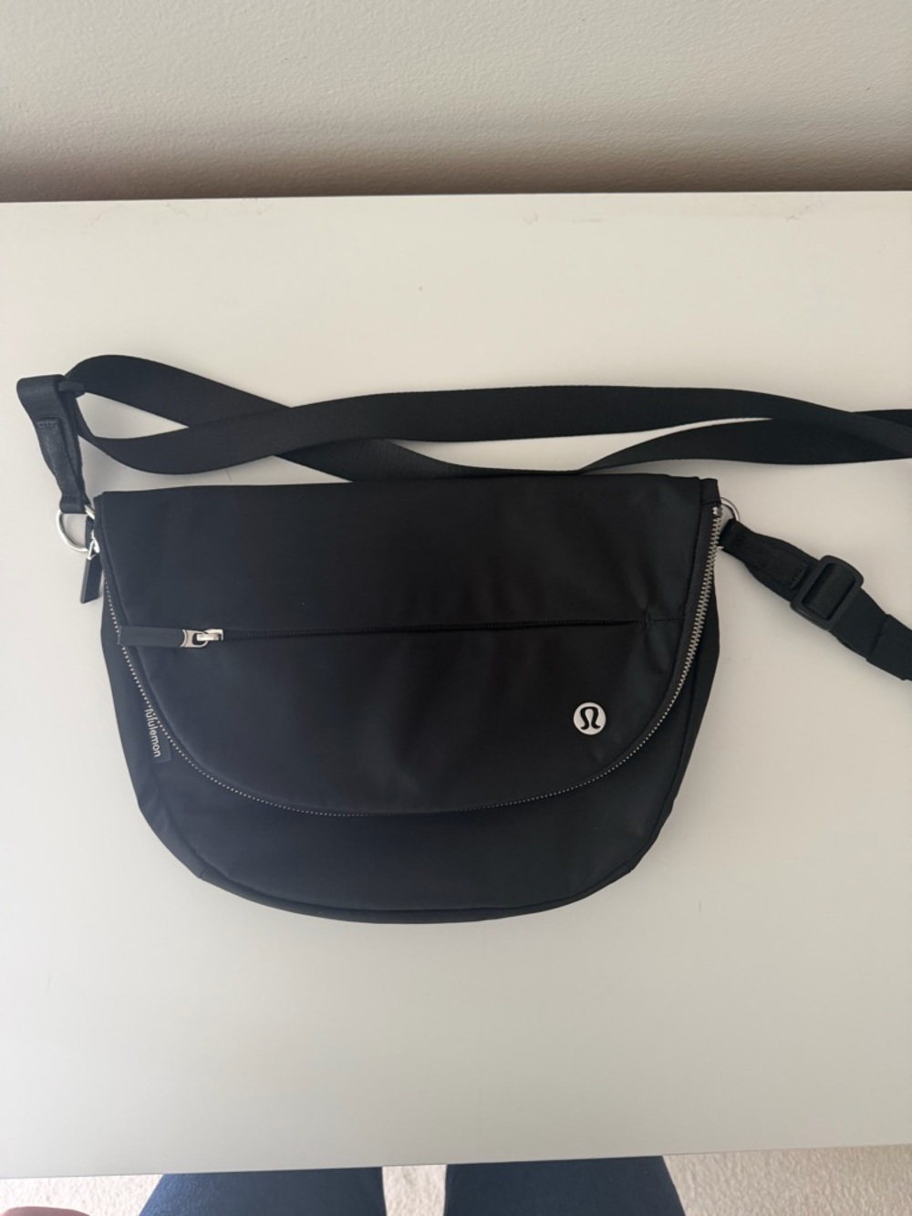 lululemon athletica Black Waist/Crossbody Belt Bag